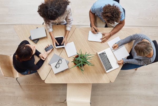 Pourquoi choisir un espace de coworking plutôt que travailler chez soi