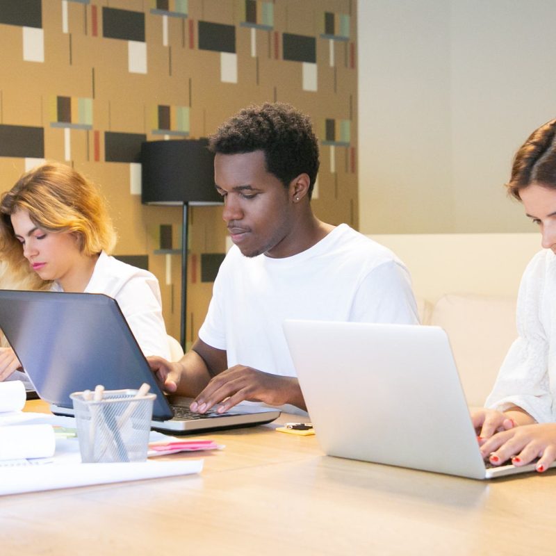 Coworking pour étudiants : une alternative à la bibliothèque