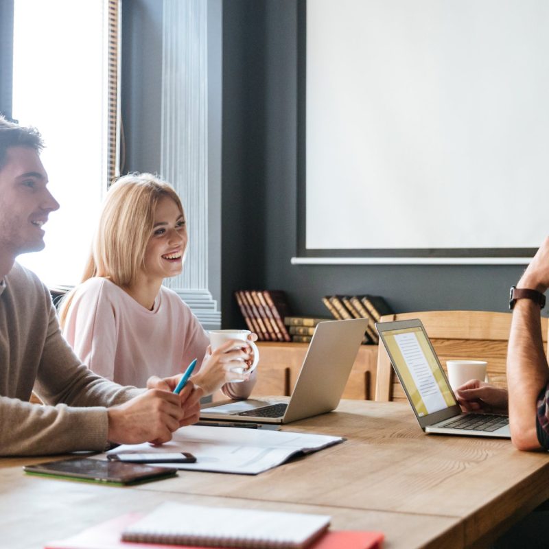 5 situations où louer un bureau quelques heures change tout